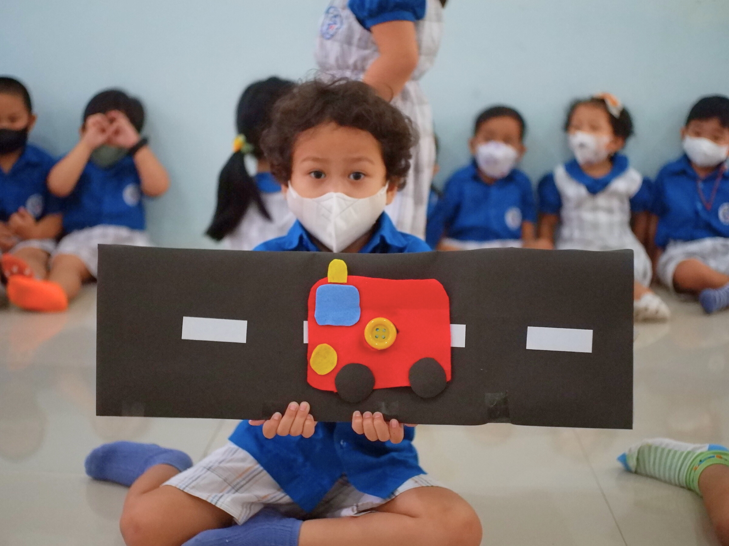 Nursery - Fine Motor: Buttoning | Focus Independent School